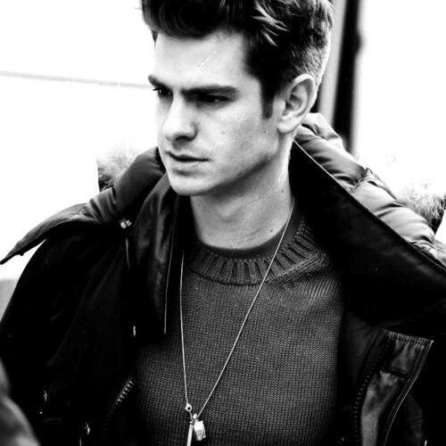 S'just another nobody in the capital of England. I'm used t'a bigger city. New Yorker. Starting again; the past has no place anymore. No one is innocent. [RP]