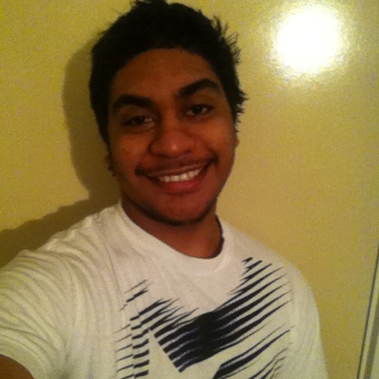 Jacob_hayes17's profile picture. Everyones a stranger till you give them a chance ][ single ][ 16][ chris brown is my idol ][ i love kendall jenner ]