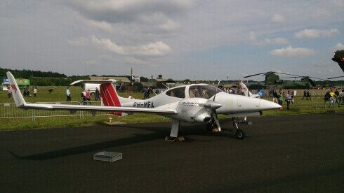 flightdude72's profile picture. 