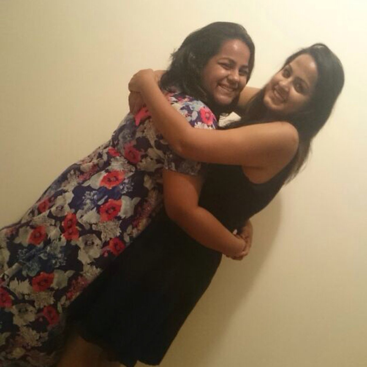 sonal_israni's profile picture. AZAAD NAZM.