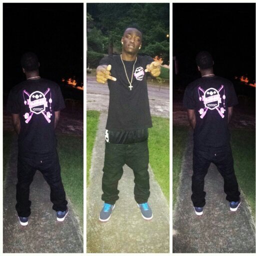 1015 GANG....SHOTTAS    .R.I.P. big bruh Kris ....IG:_1015pure