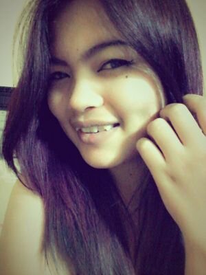Tak suka basa basi,gk neko,baek hati,n sukak berteman.. It's me \(^▼^)/