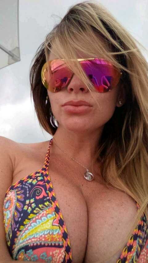 TWITTER OFICIAL DE FANS DE LA MAS BELLA COLOMBIANA @sandramunoz20