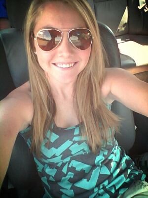 HaleyRisner's profile picture. follow meeee! :)