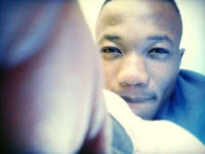 Believe half of what you see and nothing of what I tweet! #follow4follow #100