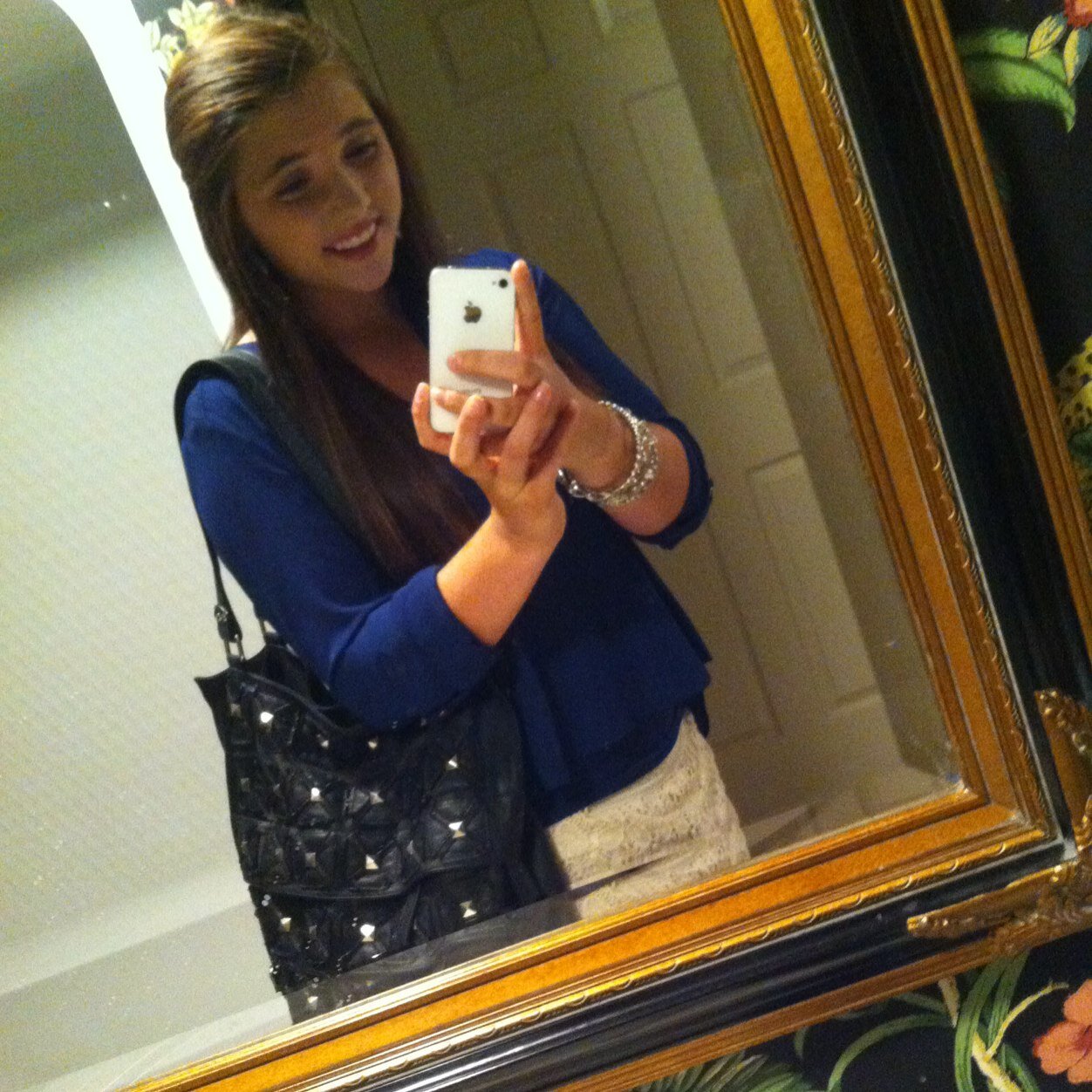 Junior at UNION CHRISTIAN ACADEMY! Im 16 yrs old. LADY LIONS.