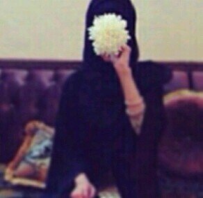 ‏فرحة الميت في قبره لاتُصدّق عندما يصله دعاء من أهل الدنيا ‏ ‏ اللهم ارحم ابي تحت الأرض ويوم العرض وارحمنا إذا صرنا إلى ما صاروا إليه