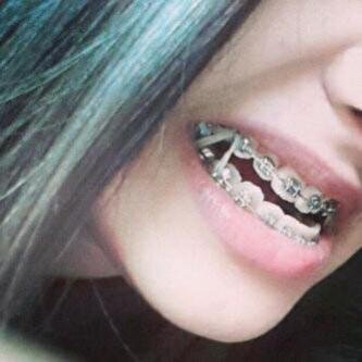 khluod_998's profile picture. 