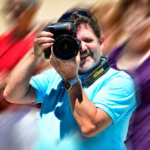Fotógrafo  sin complejos
soy uno con la fuerza.  La fuerza está conmigo.