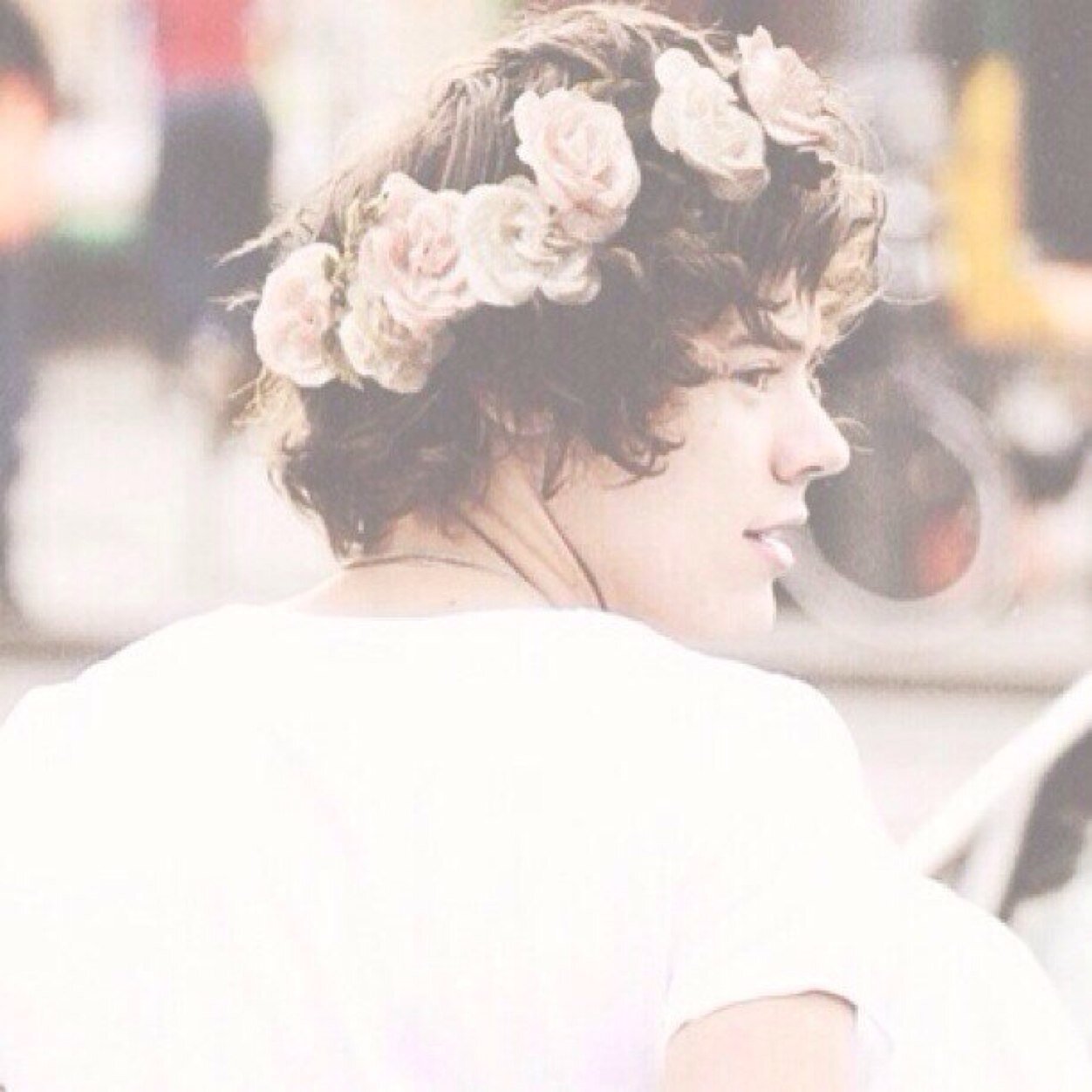 Saved account. Follow @tipsyxharry & @frickIeharry