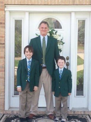 DDGrabowski's profile picture. Wife, mom, semi-pro volunteer and pop culture phenom.