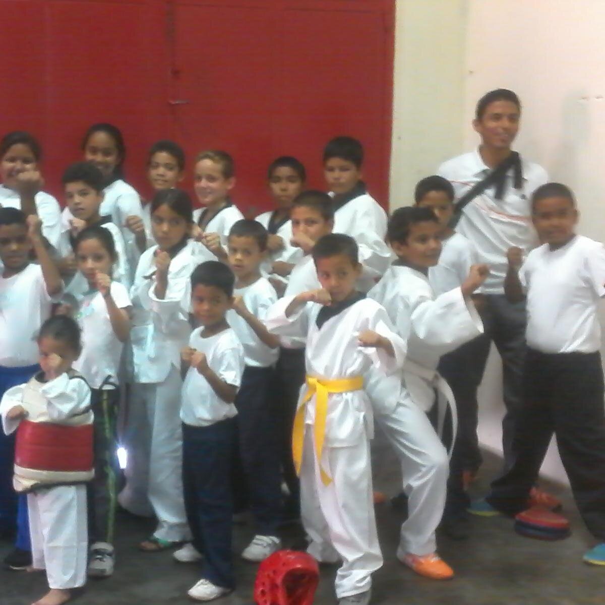Asociacion civil deportiva de Taekwondo Los Aviadores.
Palo Negro-Aragua-Venezuela.
https://t.co/AXtlOrglmW