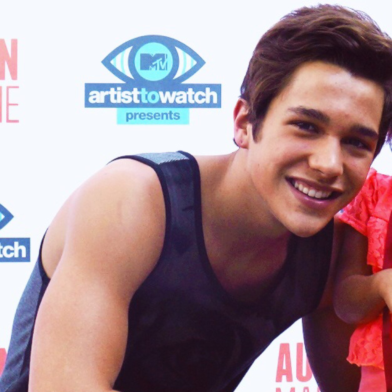Mahomie since forever
❤️Saw glimses of Austin live 20.06.14❤️