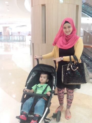 vita_hadi's profile picture. A mother's of Akram n  Sabina, a wife's of @adieakram