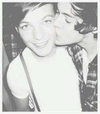 Please follow @louiciouslarry                                                             Thank You :)