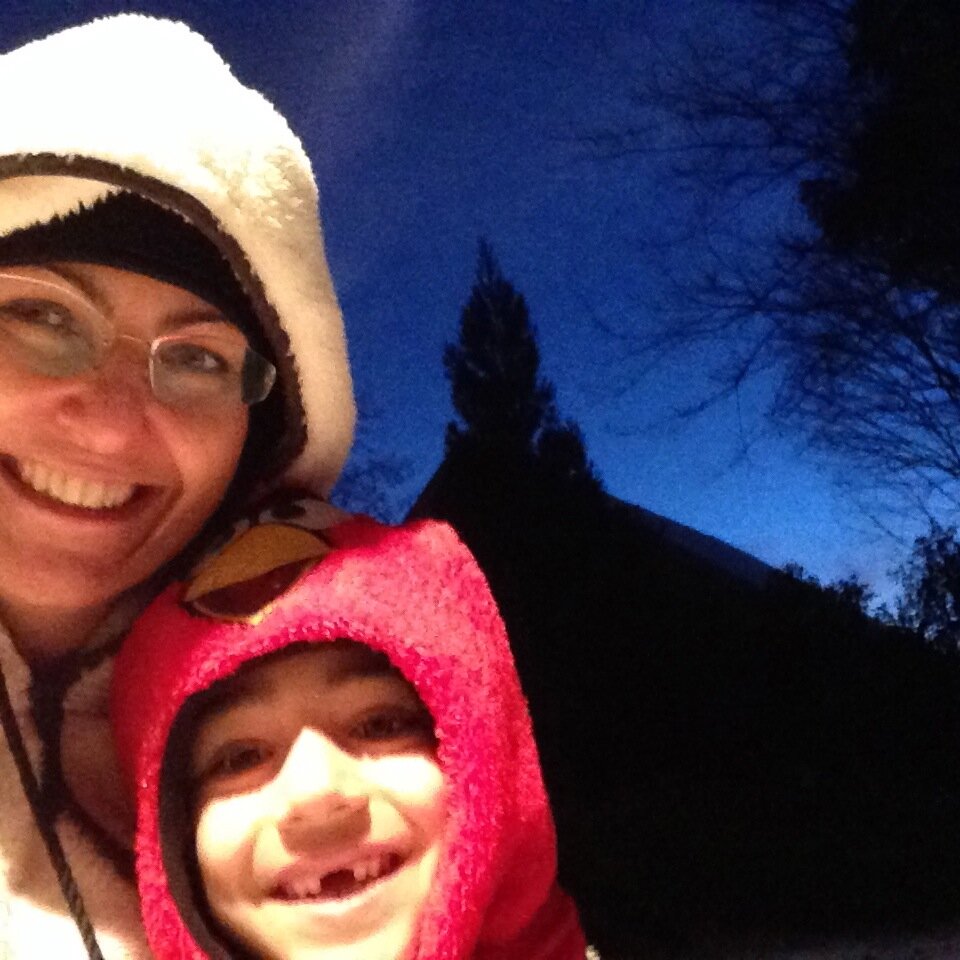 NiveenI's profile picture. Pediatrician. Christian. Mother of  3⃣  blessings. Wife of an amazing man