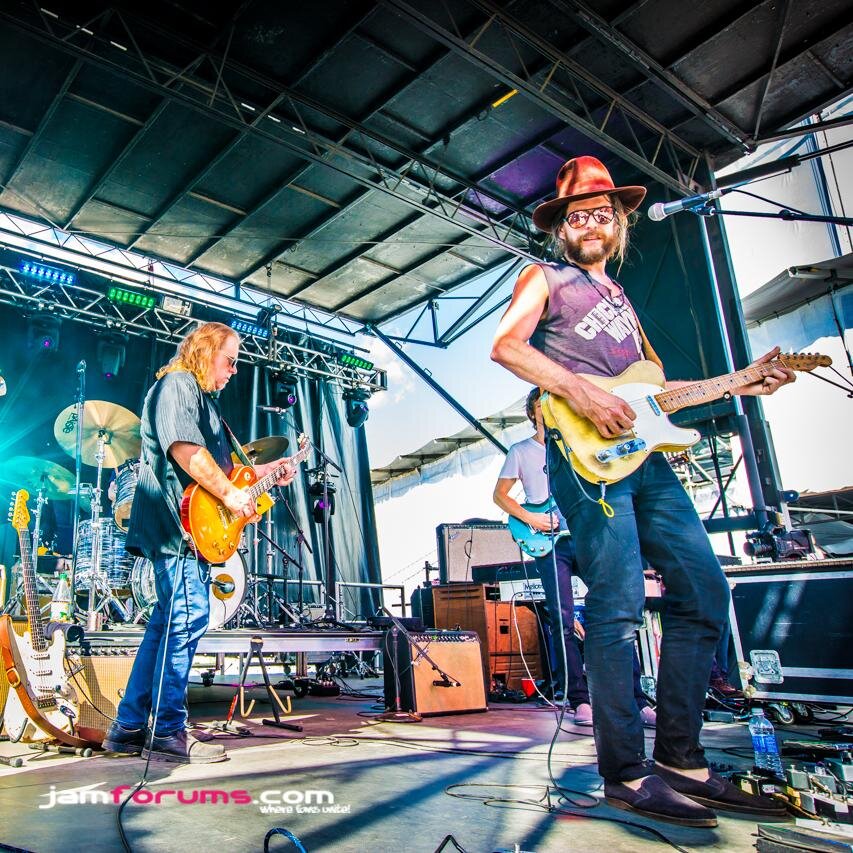 concert coverage and conversations regarding all things music --where fans unite!
