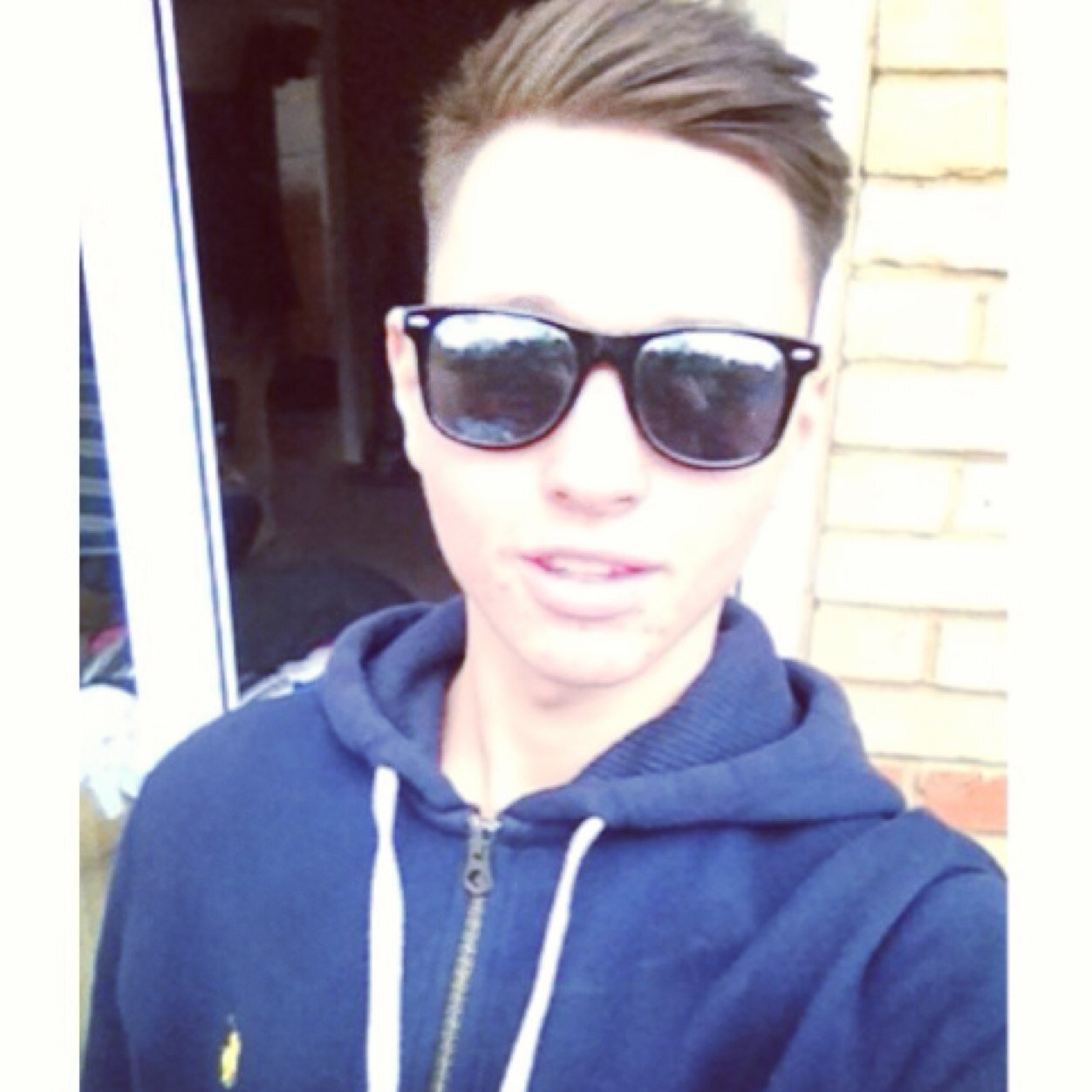 FOLLOW MY OTHER ACCOUNT; @_mitchellpufc