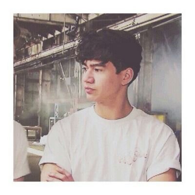 199Xhood's profile picture. ♡ @mollienicholsxn ♡