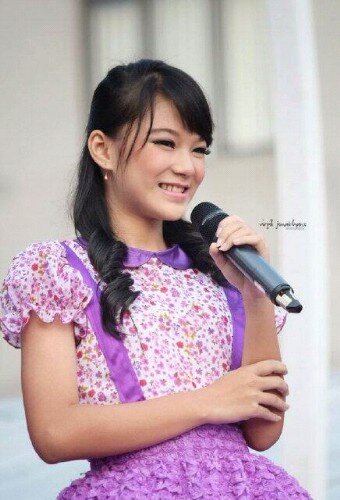 - Member of @TenssBelle_ID - Pard Of @Teens_Kikies!♥ - Since 12/06/14 -