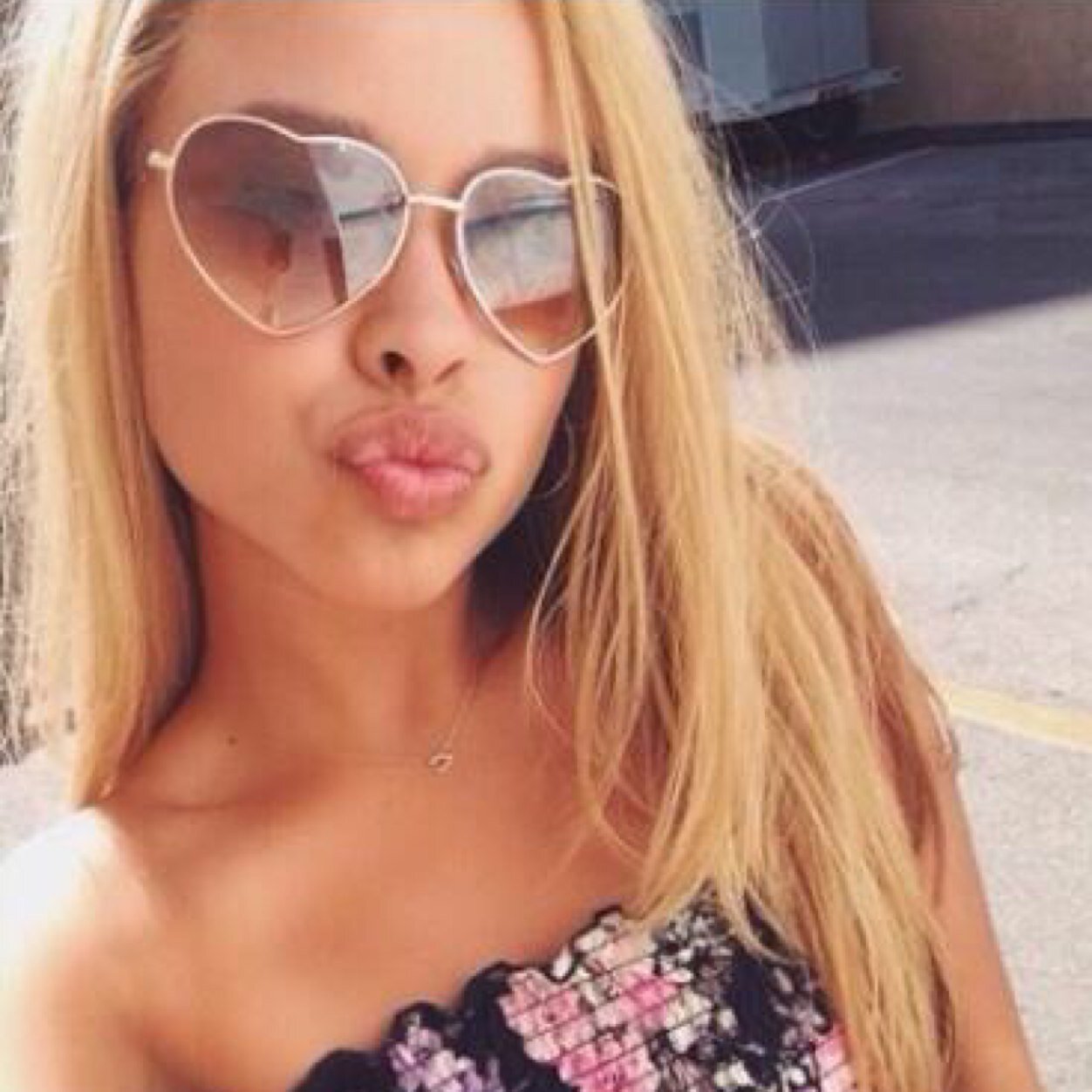 MarianaFosterTF's profile picture. I have an amazing family! Even though my siblings may bug me sometimes, I couldn't be happier! @The_Fosters_TF {rp}