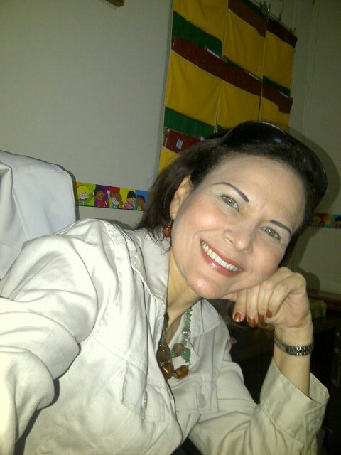 Venezolana. Paraguanera. Locutora comercial. Voice over. Gaitera. Magallanera. Especialista en Trastornos del Neurodesarrollo.