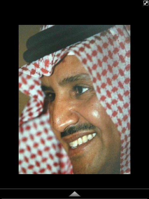 ‏آنآ هنآ لئبعثر مابدآخلي بآئختصآر لم آعيشه وآحلم بمعآيشته وبعض من مقتطفات فنآني المفضل وملهمي في الحياه... خآلد عبدالرحمن  ‎@KUhp2222