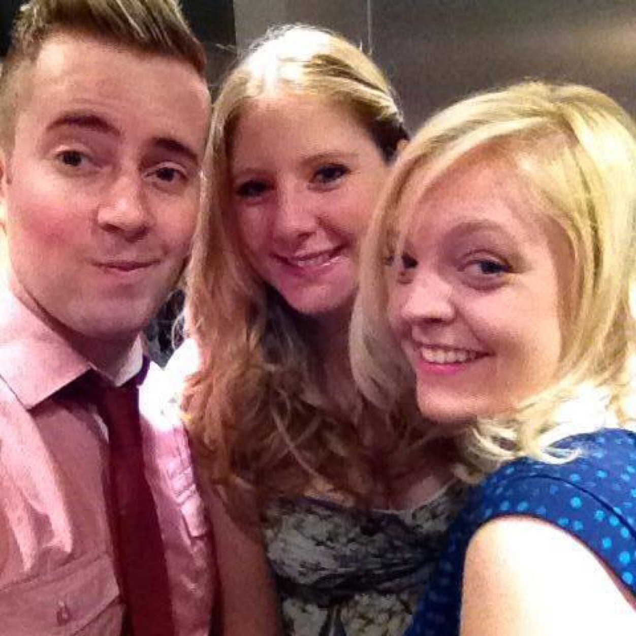 LisaJT85's profile picture. 