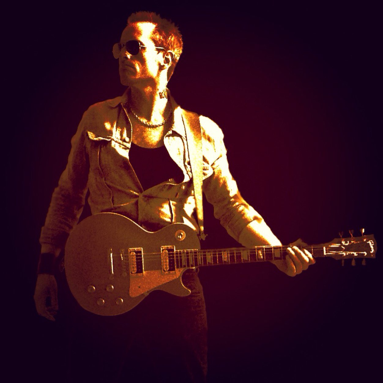 Swedish musician & happy idiot. Workin' on new album followin' up the physical & digital release Liquor in Front & Poker In Back. Huge Malcolm Young fan