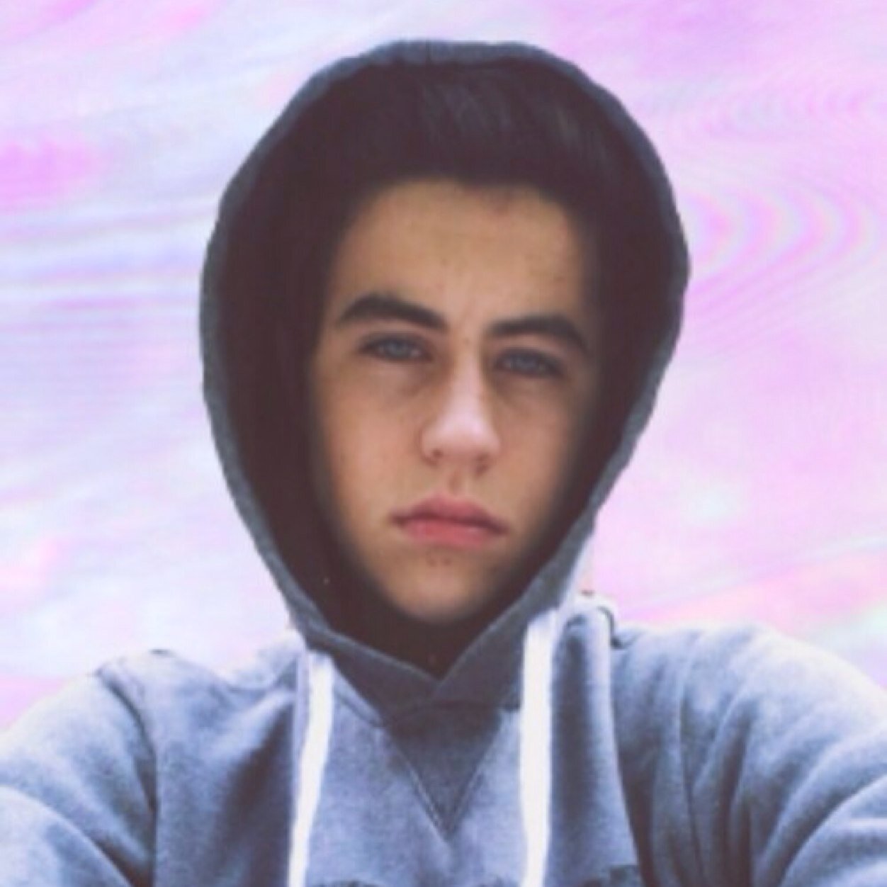 jessica72201's profile picture. +All the boys and mahogany