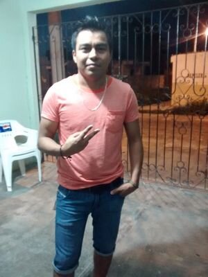 Enamorarse cada día de una misma persona, eso es amor.