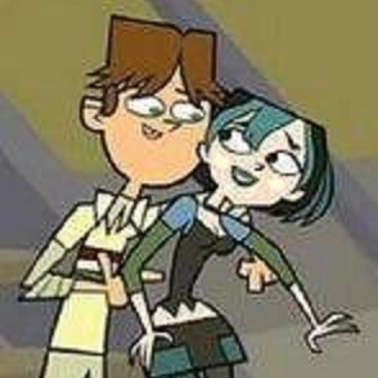 Im cody from the total drama series! Sierra sometimes creeps me out and gwen is one hot babe! The best music on the planet is Owl City and The Last Goodnight!