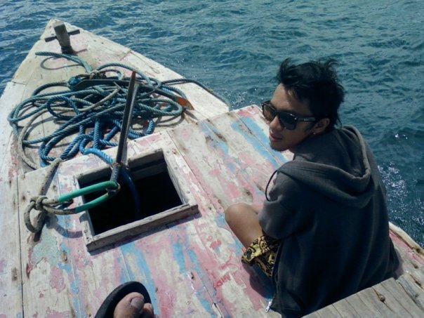 gigihoctavianto's profile picture. a attacking as one , a defending as one