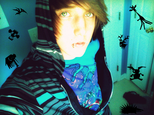 MusicDefinesUs's profile picture. Hey! The name's Jesse! :) I am currently living my 14th year and have had an amazing life so far! Music is my life - I live it, Breath it, And play itt! 33 :)