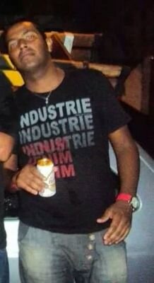 Sou apenas quem aprendi a ser, não me julgue pois se arrependerá por não me conhecer.