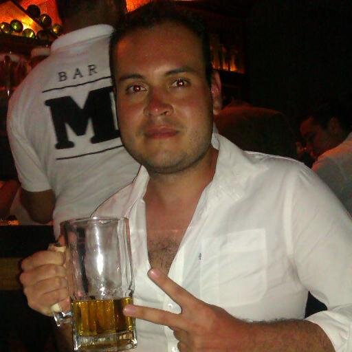 Soy sincero, tierno, lokillo, enamoradizo... simplemente conoceme