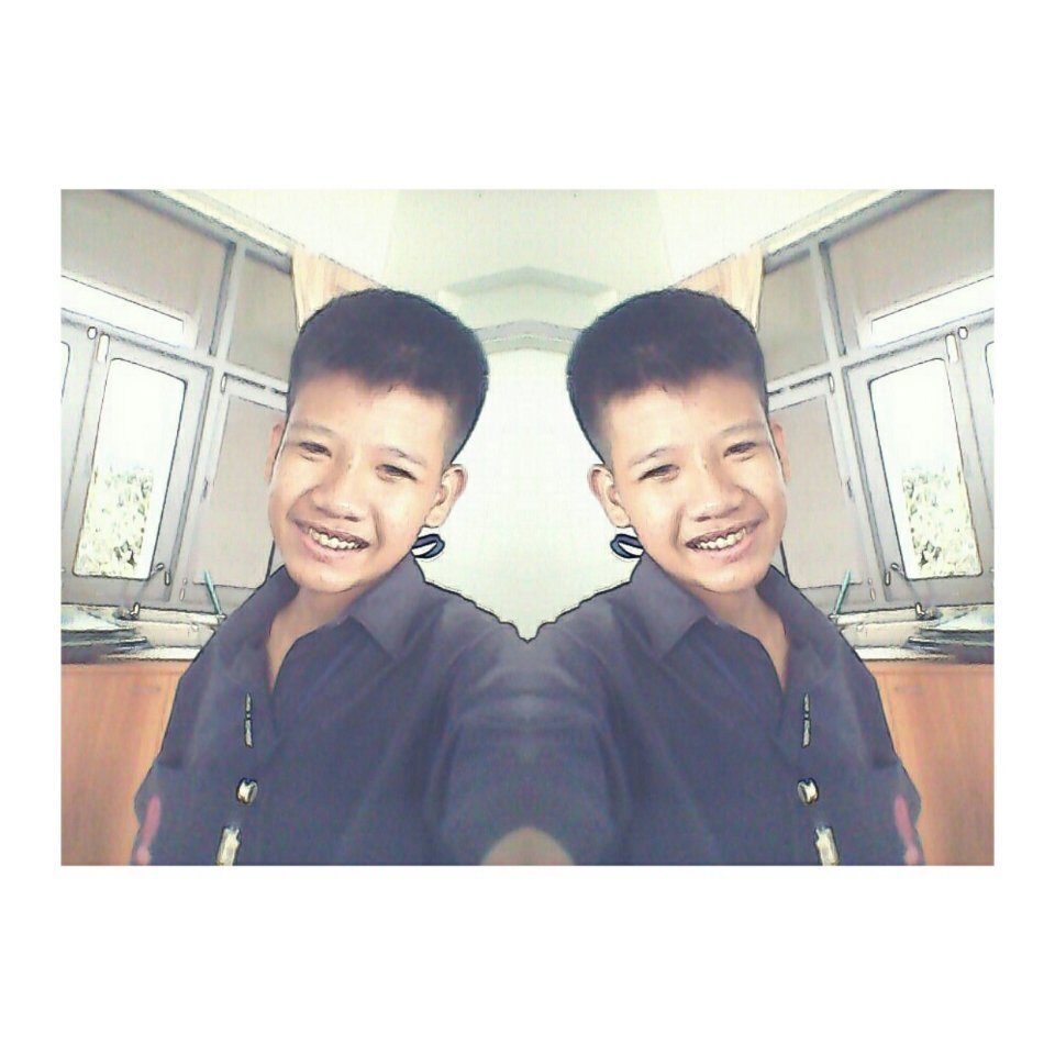 OZONEraksanuk2's profile picture. ผมรักเทอ แต่มันเป็นการเพ้อ กับความฝัน และไม่สำคัน สำหรับเทอ ตอนที่มีคนใหม่ #เพ้อๆๆๆ