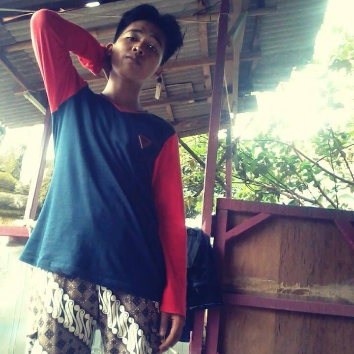 SAYANG AWANDA APRILIYANI26-05-2014 :* BIGLAFF