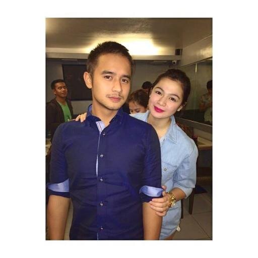 Official @ChareePineda (Charee Pineda) and @1migueldeguzman (JM De Guzman) Twitter Fan Page
 
 Official Site: http://t.co/zuijwhUhMZ