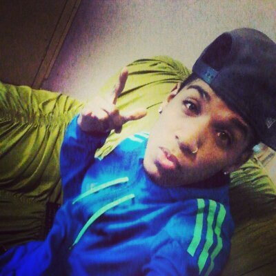 Tava procurando meu rumo p seguir q bom qnd eu te vi tava td tão chato por aqui.. Eterno nada é... Mas eu vou fazer o possível pro nosso amor ser ♥ / @_babindia