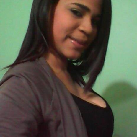 SOY BELLA