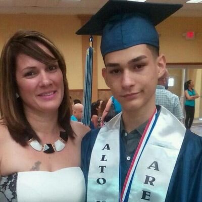 santosr0724's profile picture. 