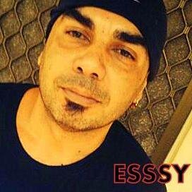 Im a massive fan for the @EssendonFC , @EssendonVFL #BackOurBoys , GO THE BOMBERS FOREVER