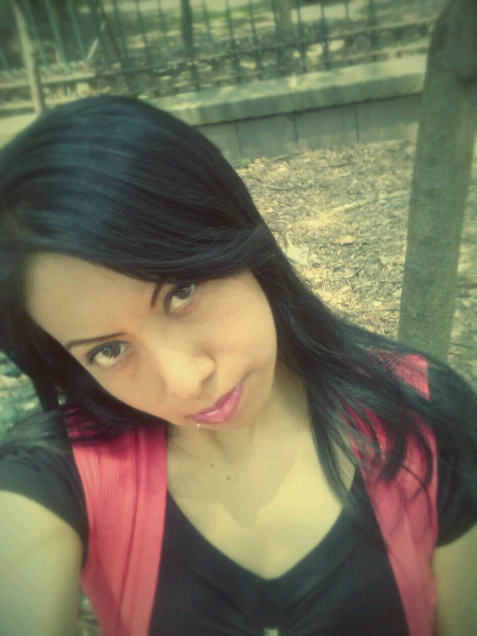 silviaflores389's profile picture. 