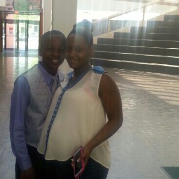 MA DAUGHTER WAS BORN JUNE 15 THAT WAS THE BEST DAY OF MA LIFE MOMMY LOVE YHU NAVEAH
