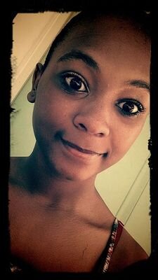 I'm a nice 15 year old girl who likes to sing dance and cheerlead