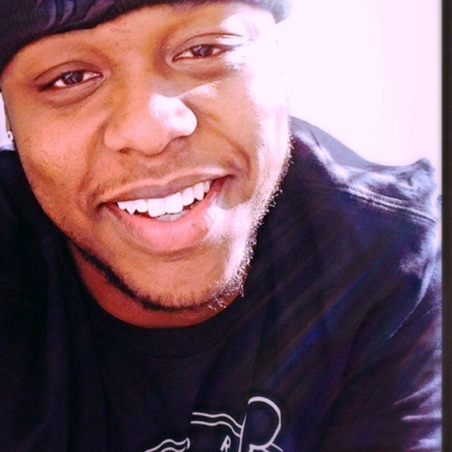 J_Smoove28's profile picture. 