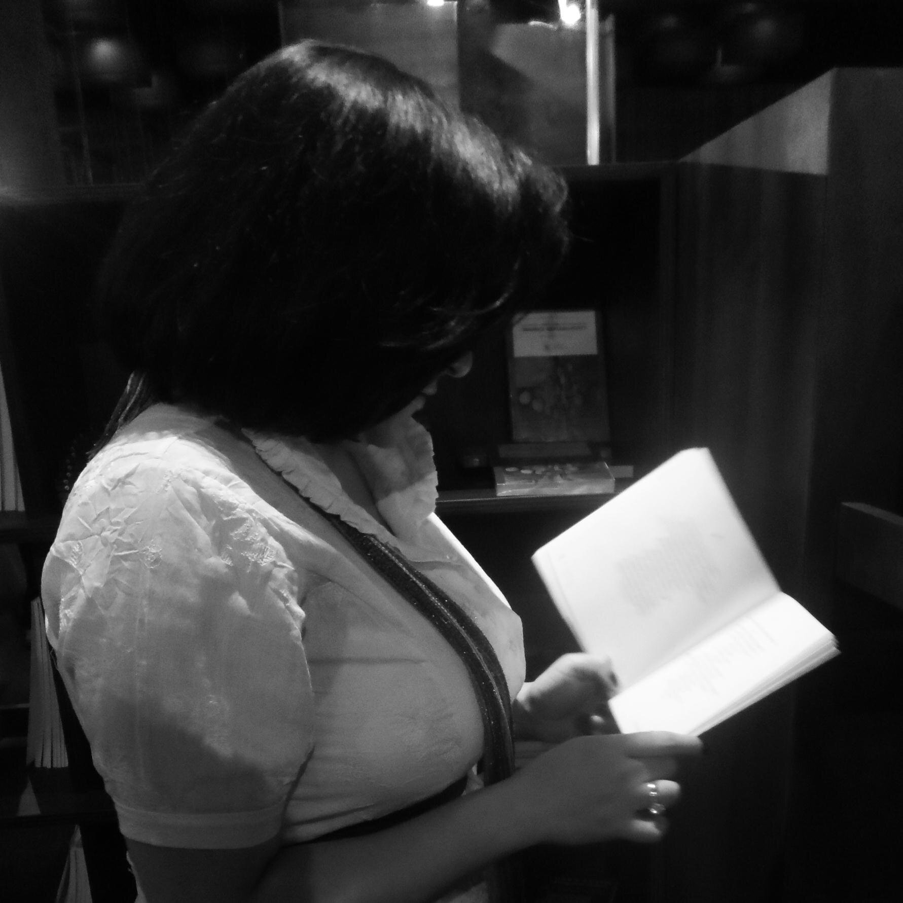 agaravitor's profile picture. 