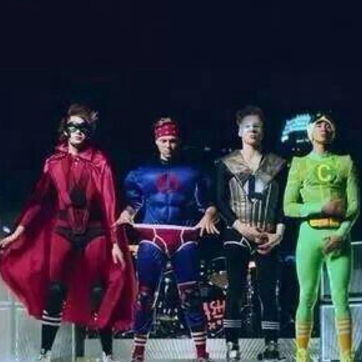 Hey fellow 5sos fan :) go follow @keepimagining_ for cute 5sos imagines ❤️ This is a FREE FOLLOW but I WILL UNFOLLOW if your not following them