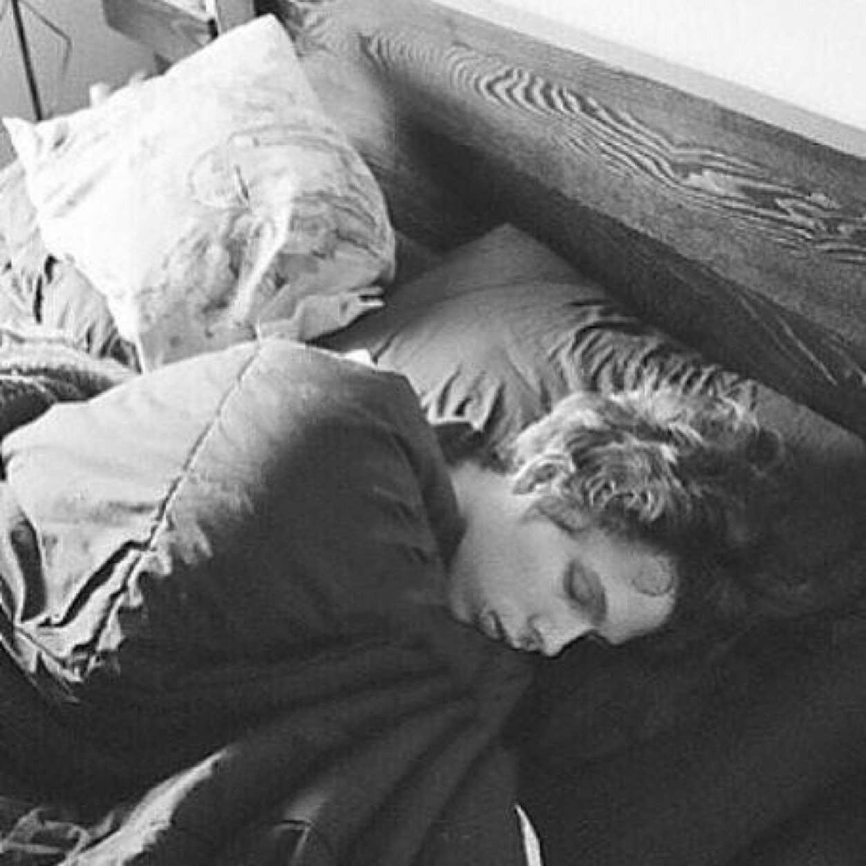 follow @subwayclifford . ❤️
